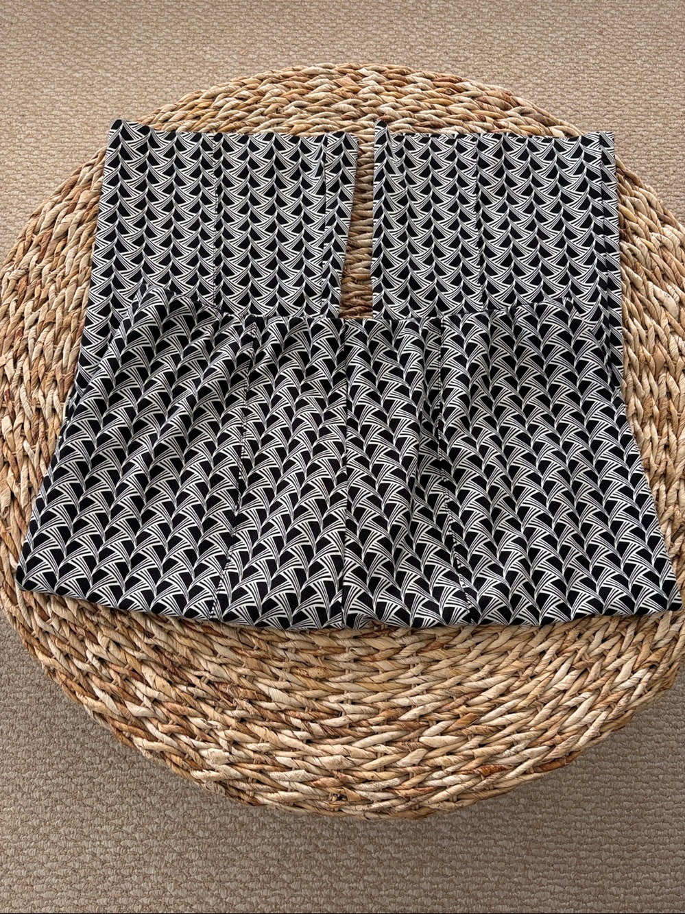 Anthropologie Maeve Margot Geo Print Kick Flare Crop - Picture 6 of 13